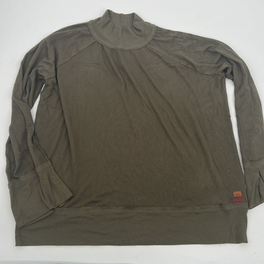 Peace Love World Mock Neck long sleeve top XL